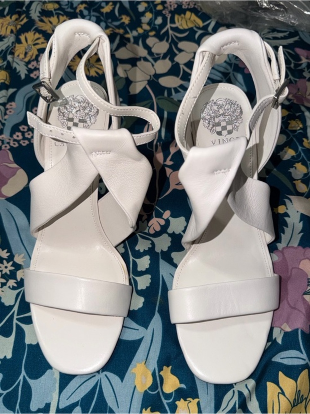 Vince Camuto White Leather Twist-Strap heels with Ankle Buckle